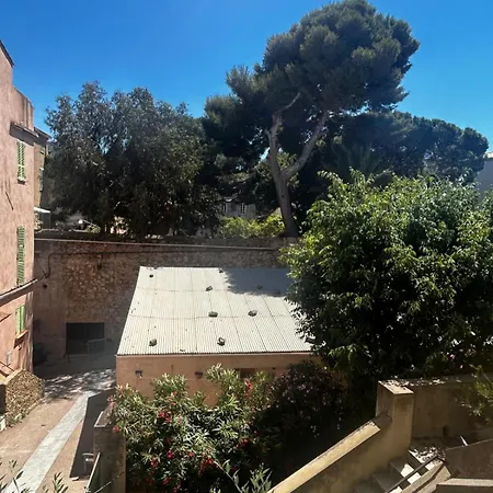 A Casa Di Luna E Ghjuva * LʼÎle-Rousse
