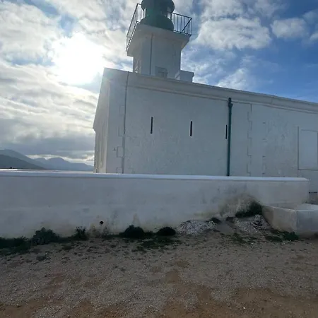 A Casa Di Luna E Ghjuva